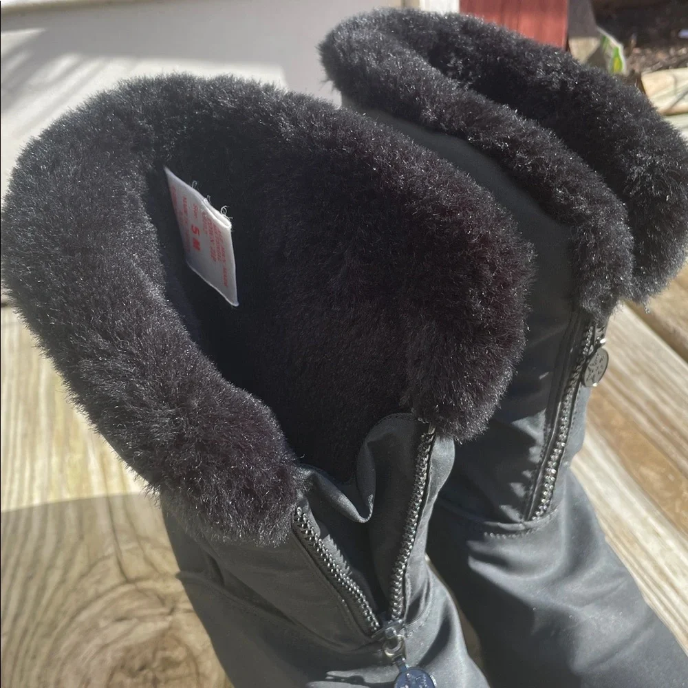 Cold Remedy Black Faux Fur Water-Resistant Mid-Calf Winter Boots Size 5M